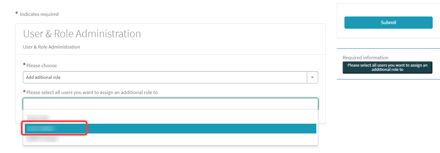 Im nächsten Dropdown Menü die gewünschten Benutzer auswählen, denen die neue Rolle zugewiesen werden soll