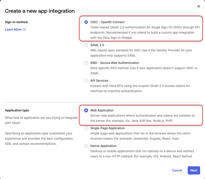 Auf der Seite Create a new app integration ist im Abschnitt Sign-In method die Option OIDC - Open ID Connect ausgewählt und rot umrandet, genauso wie die Option Web Application im Abschnitt Application Type